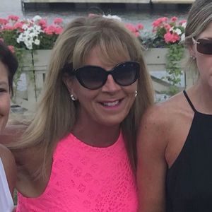 Meet your Posher, Alexandra